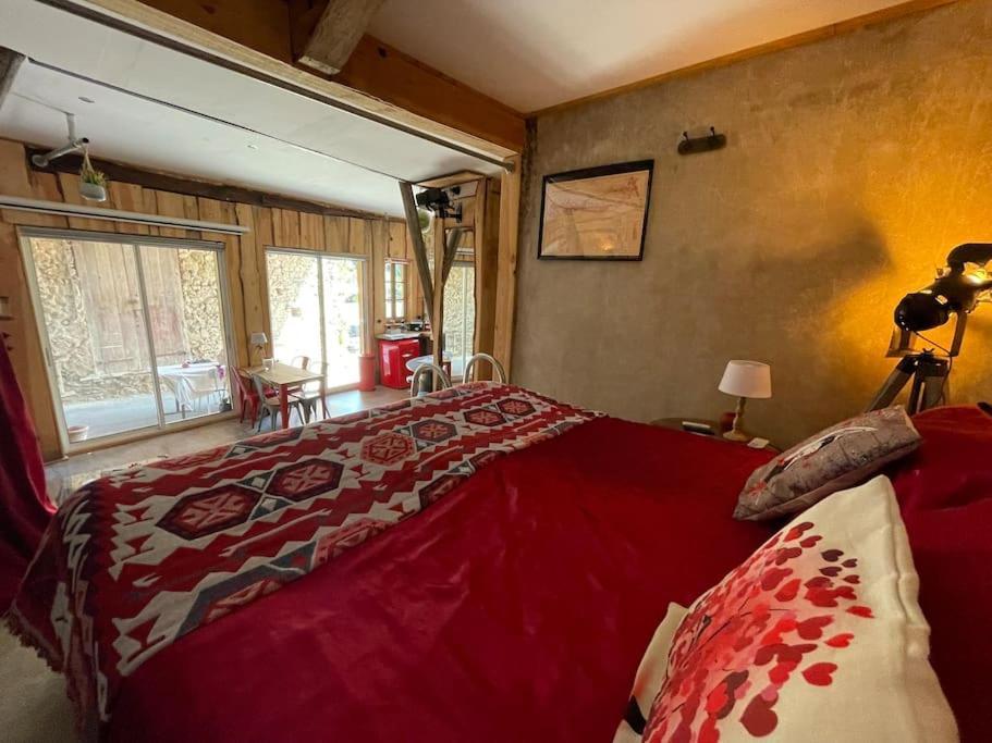 Maison Vigneron - Maison Et Studio Saint-Didier-sur-Beaujeu Экстерьер фото